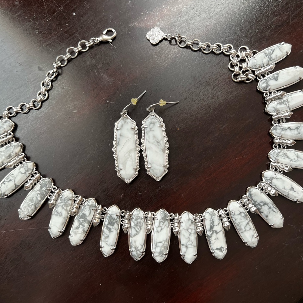 Kendra Scott Gabriella & Lee Howlite set